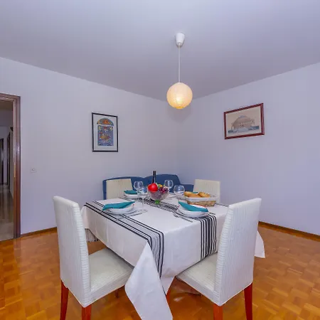 Appartement Casa Taddei With Terrace View & Parking - Happy