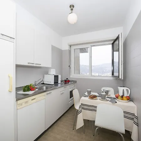 Appartement Casa Taddei With Terrace View & Parking - Happy